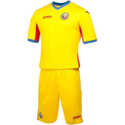 ルーマニア代表のサッカーユニフォームをオーダーメイド 激安オーダーサッカーユニフォーム フットサルユニフォームの作成なら サッカー ショップv Eleven
