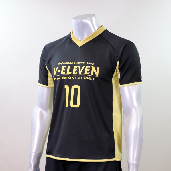 王者の風格を感じさせる黒とゴールドのセミオーダーサッカーユニフォーム  No.0307 デザイン例 / サッカーユニフォームショップV-ELEVEN